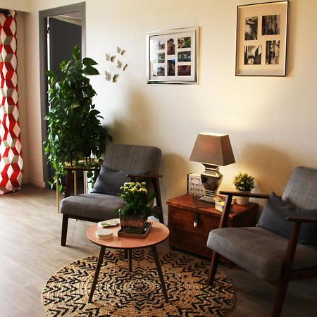 Le Clos Pichot - Studio Avec Balcon, Parking Prive - 5Mn Gare Chartres Exterior photo