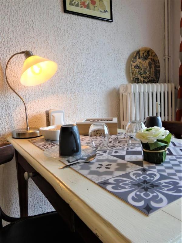Le Clos Pichot - Studio Avec Balcon, Parking Prive - 5Mn Gare Chartres Exterior photo